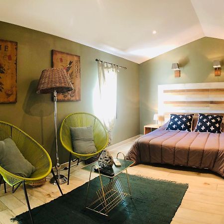 Mas Guiraud, Le Coquet Bed and Breakfast Beaucaire  Eksteriør billede