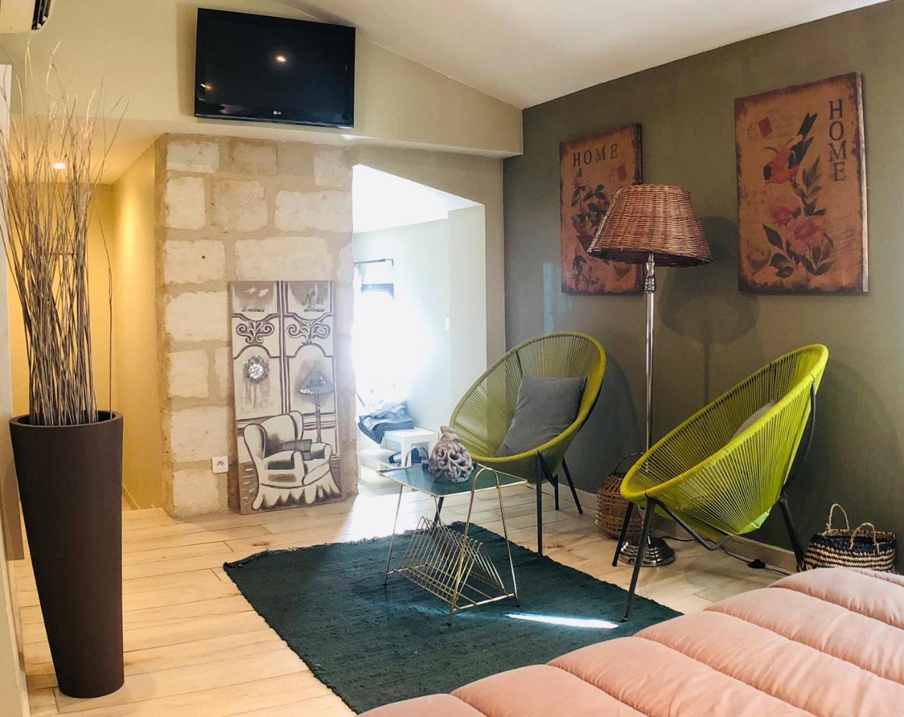 Mas Guiraud, Le Coquet Bed and Breakfast Beaucaire  Eksteriør billede